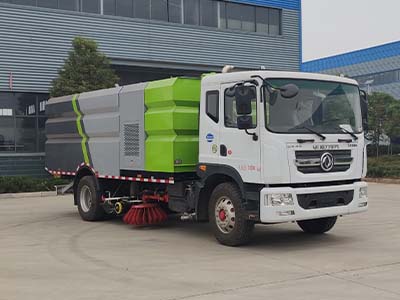 東風D9洗掃車